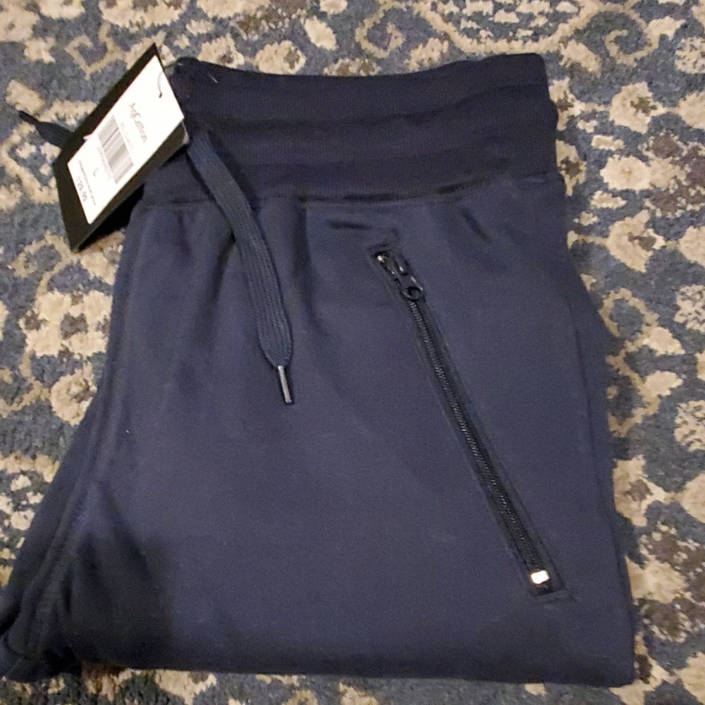Sweatpants - Picture 3 of 3
